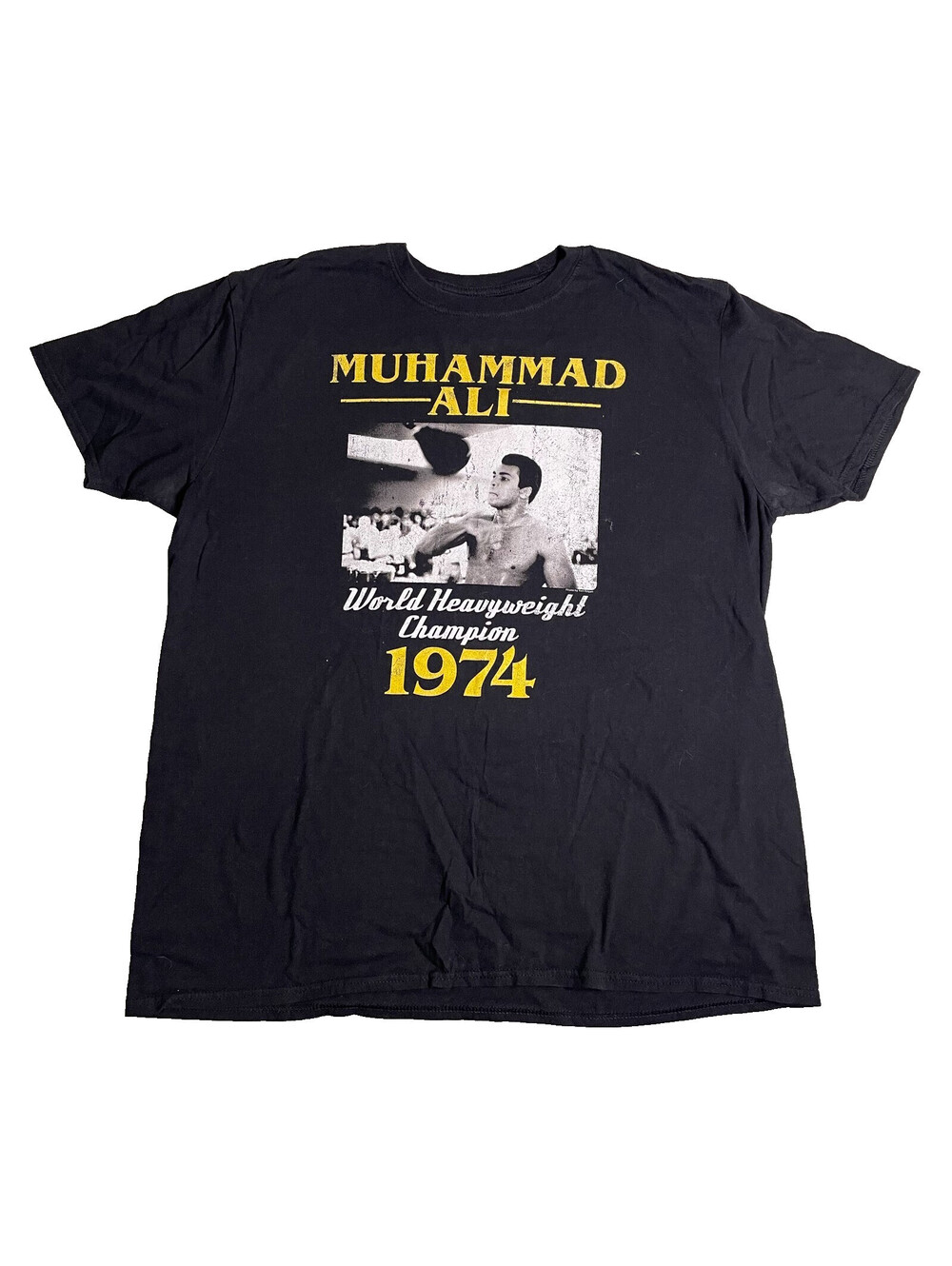 American Classics Muhammad Ali World Heavyweight Champ 1974 Graphic T Shirt XL